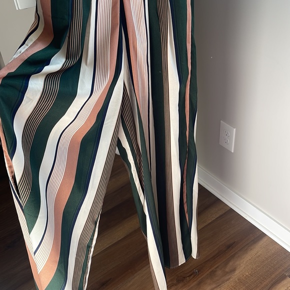 Jumper with zipper in the back - Picture 6 of 6